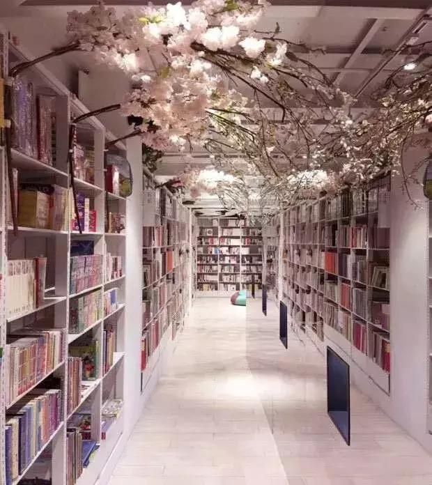 新零售快讯：阿里无人书店正式开业！